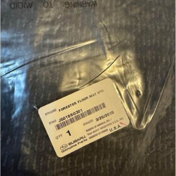 Subaru Forester Carpet Mat for 2015 - Picture 2 of 2